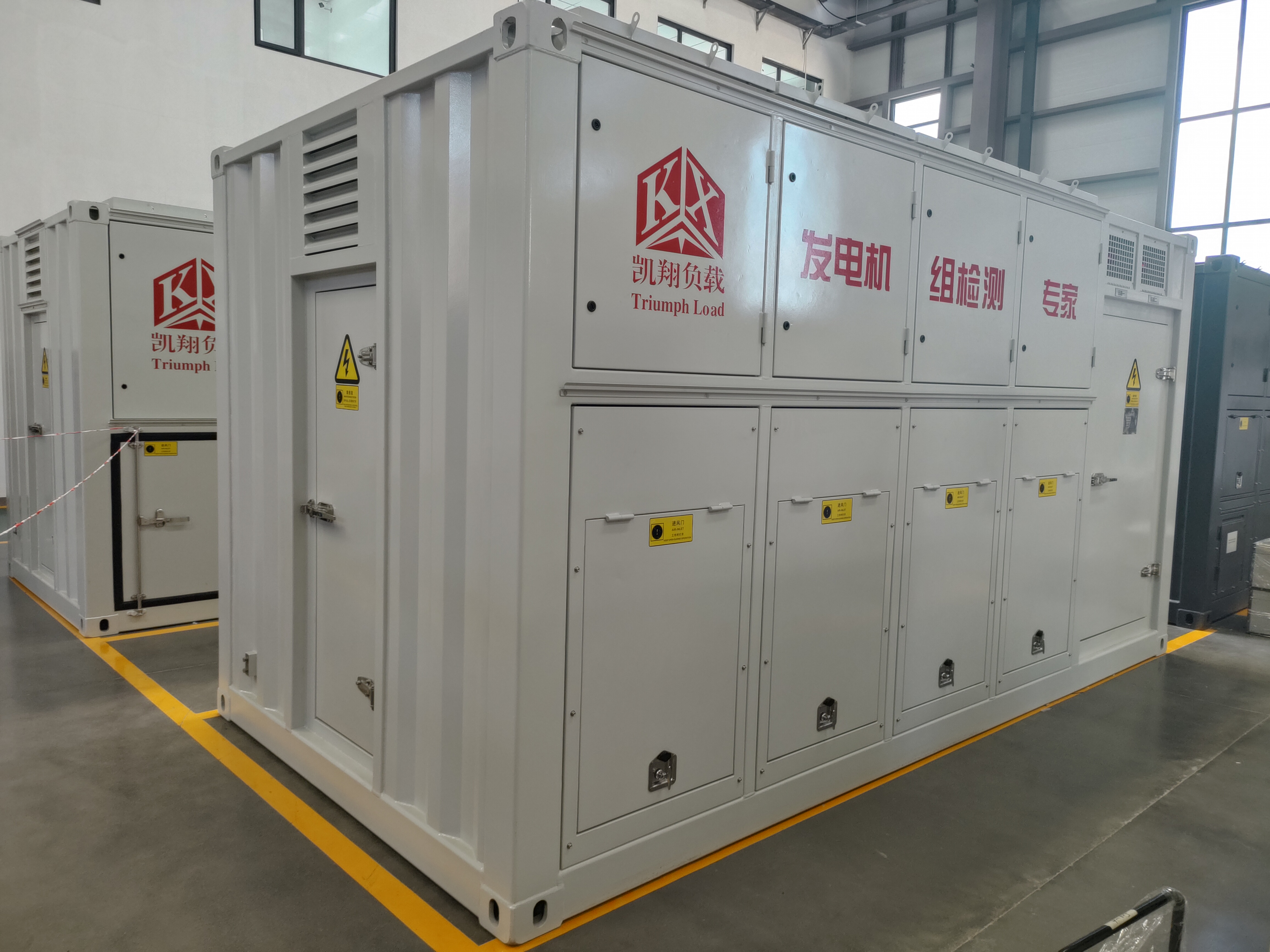 為銀行數據中心保駕護航：凱翔科技高壓智能交流負載柜